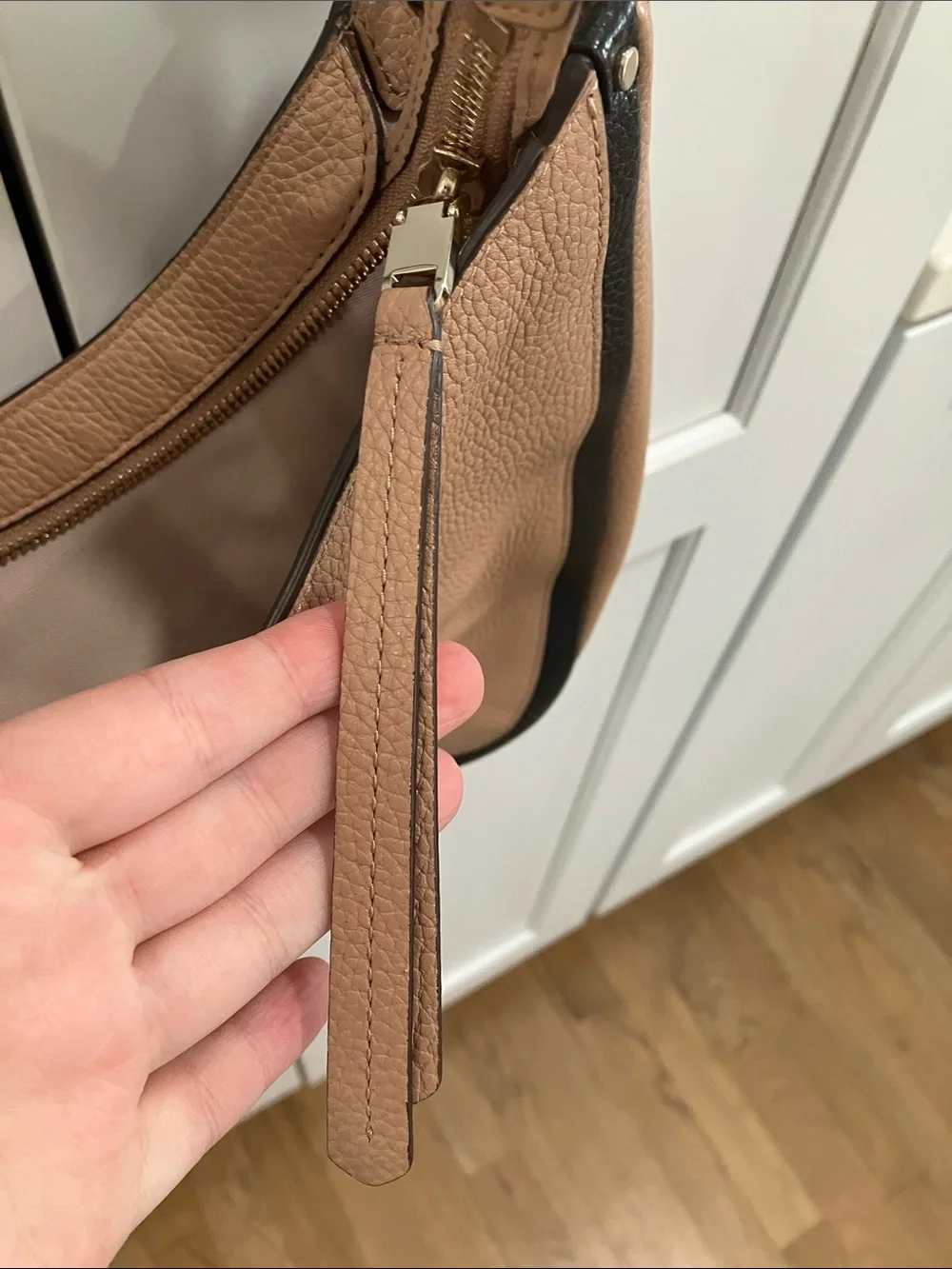 Kate Spade Women's Tan Black Roulette Large Hobo Bag Leather Shoulder Purse